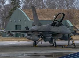 ЗМІ пишуть, що Україна вже цього року отримає сім F-16 від Бельгії, але звідки взялося аж 53 винищувачі