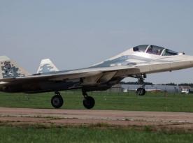 Двомісного Су-57, схоже, мало для успішних продажів, і рашисти обіцяють озброїти літак