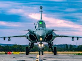 У Франції впевнені, що Україна отримає нові винищувачі Rafale, а не вживані, але тоді за рахунок кого, бо є черга та строки виробництва