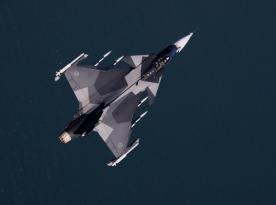 Яка різниця між Gripen C/D, що будуть у 2026 році та Gripen E/F, які будуть не раніше 2028 та чи можна їх модернізувати