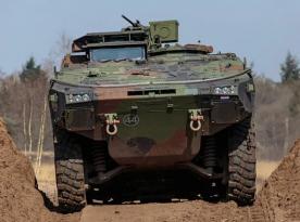 У Німеччині назвали скільки десятків млрд євро направить на тисячі важких колісних бронемашин Boxer