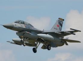 Турецькі F-16 прибули в Польщу: винищувачі захищатимуть північ Європи від РФ 