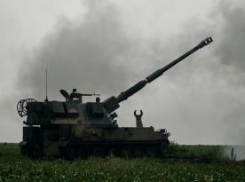M982 Excalibur б’є окупантів через Дніпро, снаряд впав на 