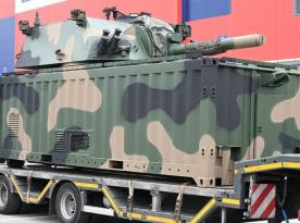 Контейнер під башту Rak на MSPO 2026 виявився просто демонстратором, але от по гусеничному шасі досі є питання