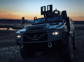 Що за новий український броньовик з найвищим захистом - MAC OWL, за яким стоїть Mbombe 4 з Африки
