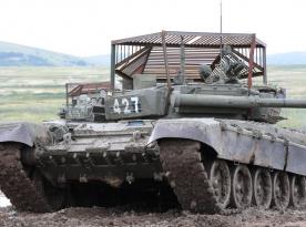 Решіток уже недостатньо, російські танкісти шукають новий спосіб захисту від наших Bayraktar TB2