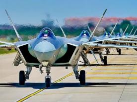 Пекін вичистив з історії прізвище головного конструктора китайського винищувача п'ятого покоління J-20, є два варіанти за що