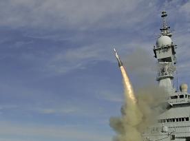 ЗРК SAMP/T має морський аналог під ракету Aster 15, який ефективний проти балістичних ракет