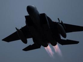 Збитий над Іраном пілот F-15E свідчить про рої дронів у вигляді медуз, що це могло бути та чи реалістично