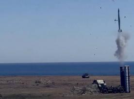 Болгари зрозуміли, що 12 С-200 та вісім С-300 недостатньо, то хочуть купити ще IRIS-T SLM