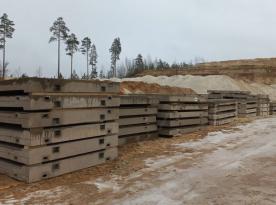 Естонія із затримкою на рік почала будівництво ДОТів, зробила 7 з 600, інші балтійські країни гальмують ще більше