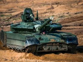  Боєць ЗСУ влучно вказав на головний недолік рашистського танка Т-80БВ (відео)