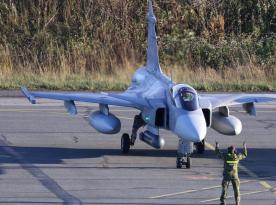 Якщо Україна невдовзі отримає перші Gripen від Швеції, то які це будуть винищувачі та скільки їх буде