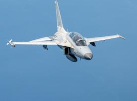 Філіппіни купили ще 12 FA-50PH з розширеним озброєнням та АФАР, але чи може це компенсувати сучасні винищувачі