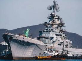 Кремлю не по силам великі кораблі: перший із трьох атомних крейсерів пішов на утилізацію 