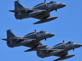 Аргентина зняла з озброєння A-4, завдяки F-16, що призначались Україні та завершила його 60-річну легендарну історію