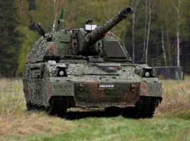 Як Німеччина модернізує PzH 2000 до версії A5 і це важливо для України, яка отримала десятки цих САУ