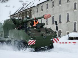 Замість повної заміни 50-річних M109 буде лише чверть парку RCH 155 і ще й підписання контракту затримують на рік у Швейцарії