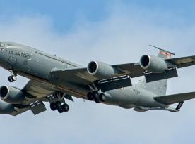 З повітряного дозаправника у