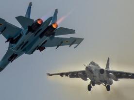 Пілоти на Су-25 та Су-27 ПС ЗСУ виконали планові тренування під час складних метеоумов (фото)