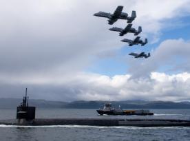 Навіщо у США штурмовики A-10 почали супроводжувти атомні субмарини 