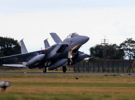 Як японські F-15 здійснили історичний політ до Великої Британії та що для цього знадобилось