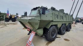 У РФ розписалися, що не мають сучасного БТР, на чому вирішив "наваритися" КамАЗ, що розробить свою машину