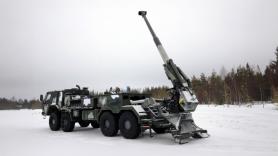 Фіни через 10 років перетворили саморухому гаубицю на самохідну ARVE та пішли шляхом "Богдани"