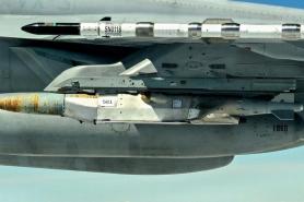 JDAM LR на 550 км пішов у серію, його без проблем можна кидати на рашистів із літаків ПС ЗСУ, втім є певні "але"