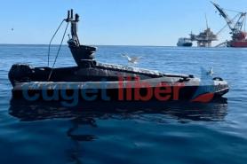Румунія з F-16 розстріляла ймовірно російський морський дрон у Чорному морі, але добивати довелось вручну