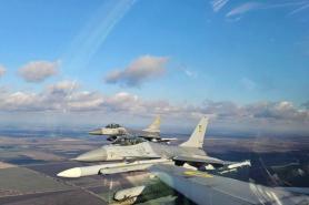Основою авіації ЗСУ вже стали F-16, але МіГ-29 та Су-27 досі важливі, що ще про це пишуть в RUSI