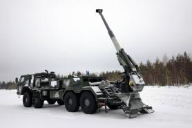 Фіни через 10 років перетворили саморухому гаубицю на самохідну ARVE та пішли шляхом "Богдани"