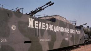 Рашисти знову тягнуть в Україну бронепотяг, але бояться, що він може стати жертвою ДРГ