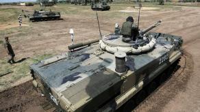 4 роки ставили двигун: росіяни встановили новий двигун на БМП-3, і це справді має сенс