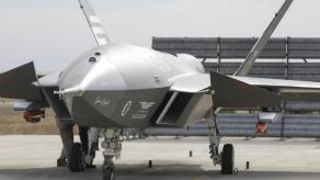 Безпілотний винищувач вперше "уразив" F-16 - про історичний політ Kizilelma розповіли у Baykar