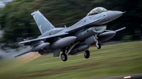 Президент Перу не став брати на себе відповідальність за закупівлю F-16 замість Gripen, США пригрозили у відповідь