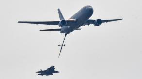 Boeing втратив понад 8 млрд доларів на літаках KC-46A, тож хоче підняти на них ціну попри низьку боєготовність та тріщини