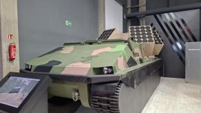 До 400 мін проти російських танків на базі фінської заміни МТ-ЛБ TRACKX - Patria та BELMA домовилися про співпрацю