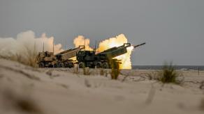 Пентагон розкрив скільки зараз США виробляють ракет до HIMARS та Pariot, а також артилерійських снарядів