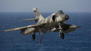 Аргентина й досі не може дати ради своїм літакам Super Etendard, які раніше "відправляли" в Україну