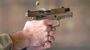 Смертельний недолік SIG Sauer M18 у ВПС США: пістолет стріляє сам, але компанія заперечує проблему
