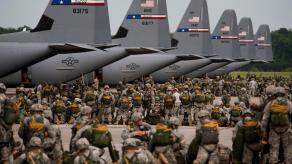 США навряд завершують війну проти Ірану, елітна 82-а повітряно-десантна дивізія готується до бойових дій