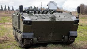 ​Броньований "Скіф", в "УкрАрмоТех" розпочали випробування прототипу першого гусеничного БТР для Сил оборони