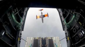 Оголосили коли з’явиться перший A400M у варіанті носія дронів із цілим роєм далекобійних безпілотників на борту