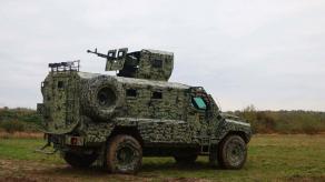 До понад 2000 переданих Україні бронемашин Senator додадуться ще 383 та інші деталі нової військової допомоги від Канади