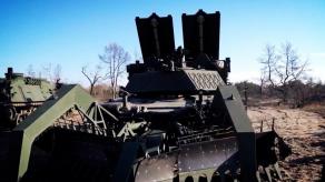 Щоб штурмувати мінні поля, поляки хочуть закупити M1150 ABV на базі Abrams, які вже має Україна