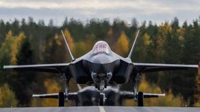 Фінляндія нарешті отримала перші стройові F-35, що дозволяє почати зняття з озброєння F/A-18