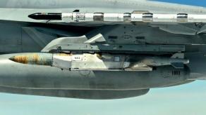 JDAM LR на 550 км пішов у серію, його без проблем можна кидати на рашистів із літаків ПС ЗСУ, втім є певні "але"