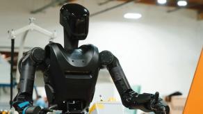 "Зоряні війни" в армії США - за два роки частину людей можуть замінити 50 тисяч "бойових дроїдів"