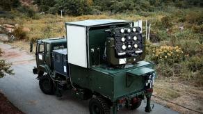 Поки китайські лазери палять дрони по 20 хвилин, у Індії збираються купити свої аналоги, які невідомо чи працюють